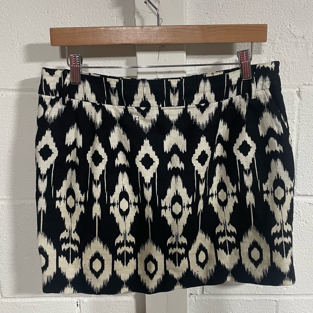 Twenty One Black|White Linen Blend Mini Skirt Sz Large